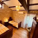 Сasa de vacaciones House Kisic